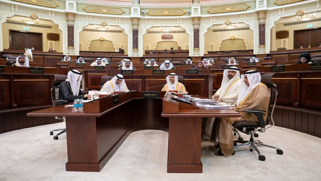 «استشاري الشارقة» يوافق على قانون تنظيم مهنة الخبرة القضائية
